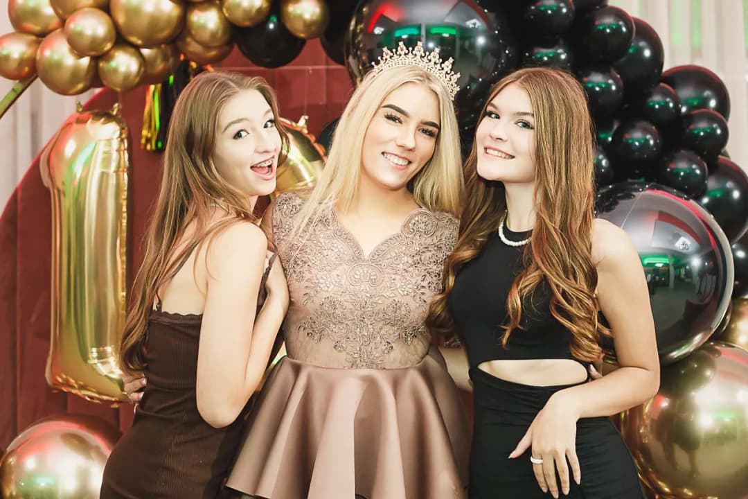 Ile kosztuje fotograf na 18. urodziny? Przewodnik po cenach i ofertach