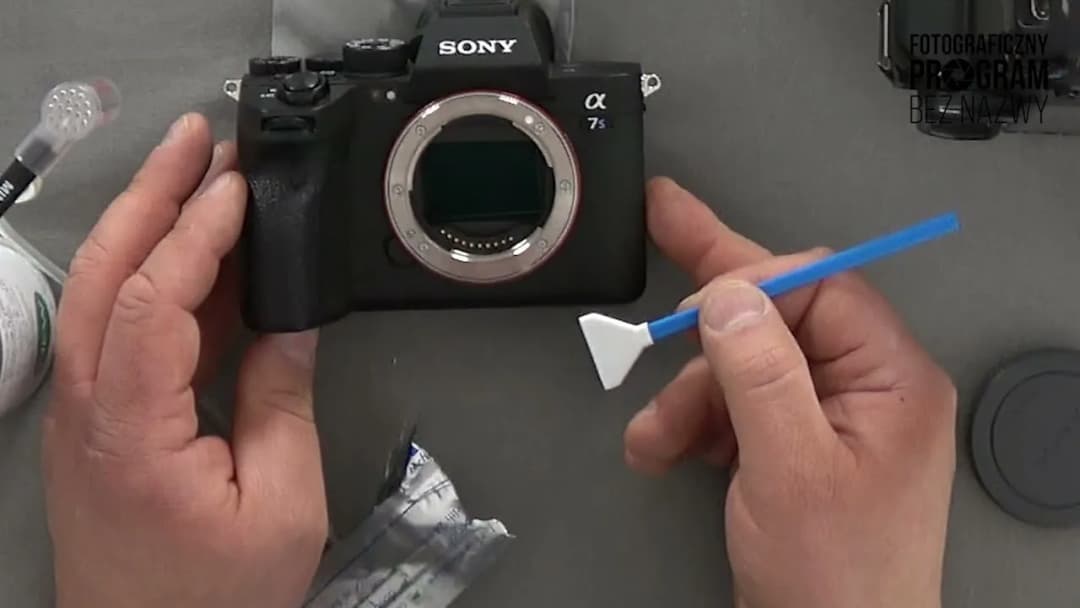 Jak wyczyścić matrycę aparatu? Skuteczny poradnik krok po kroku