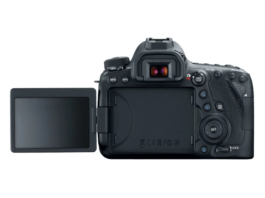Canon 6D w 2025: Czy warto kupić? Pełna klatka dla amatora